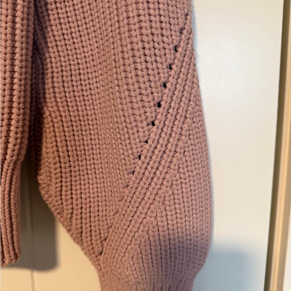 H&M Light Purple Knit Sweater - Picture 4 of 5